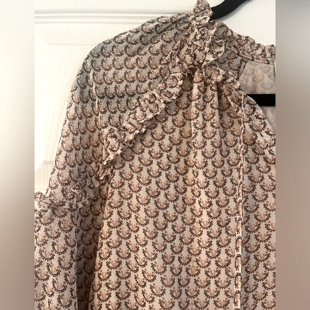 Rachel Zoe Dressy Metallic Ruffle Tie Neck Size Small Long Sleeve Blouse - Picture 3 of 7